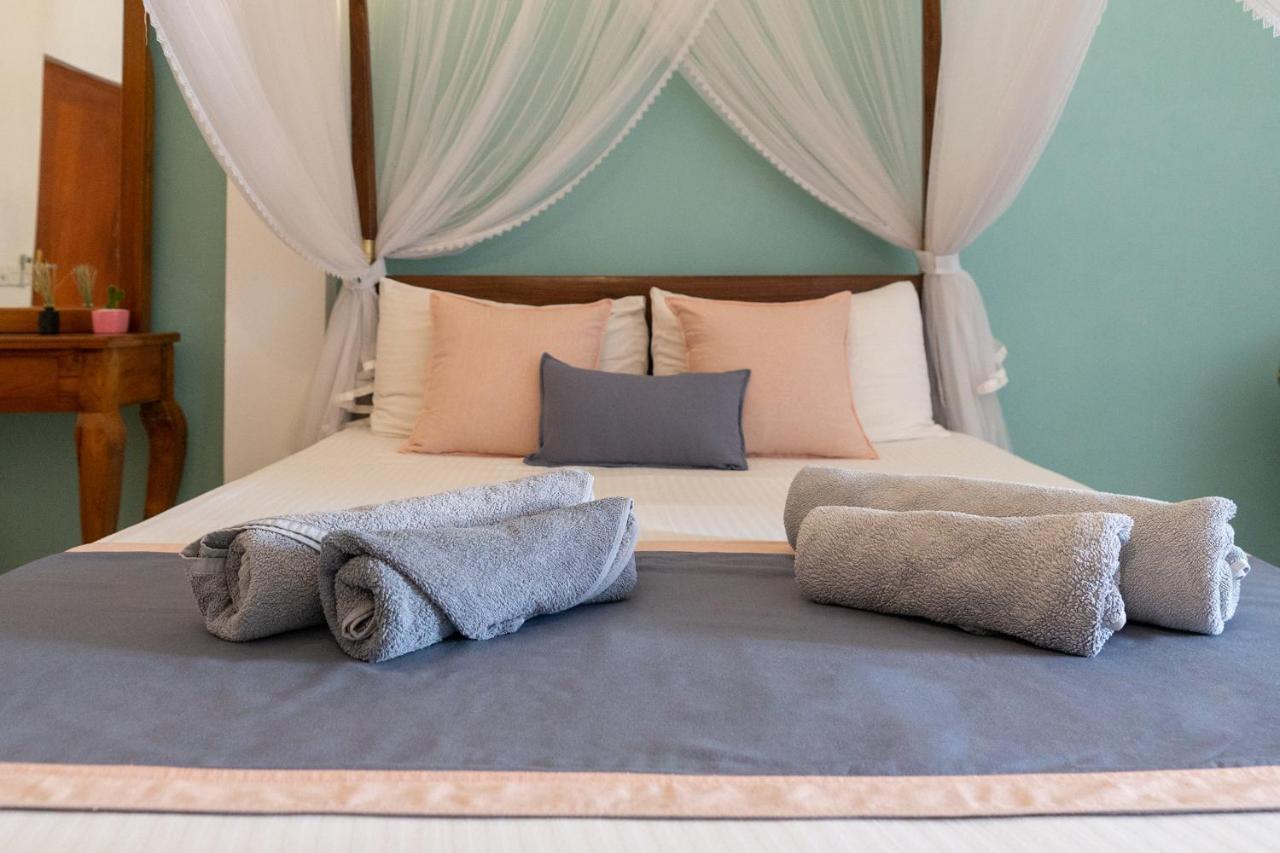 Rise - Bed & Breakfast Weligama Exterior foto